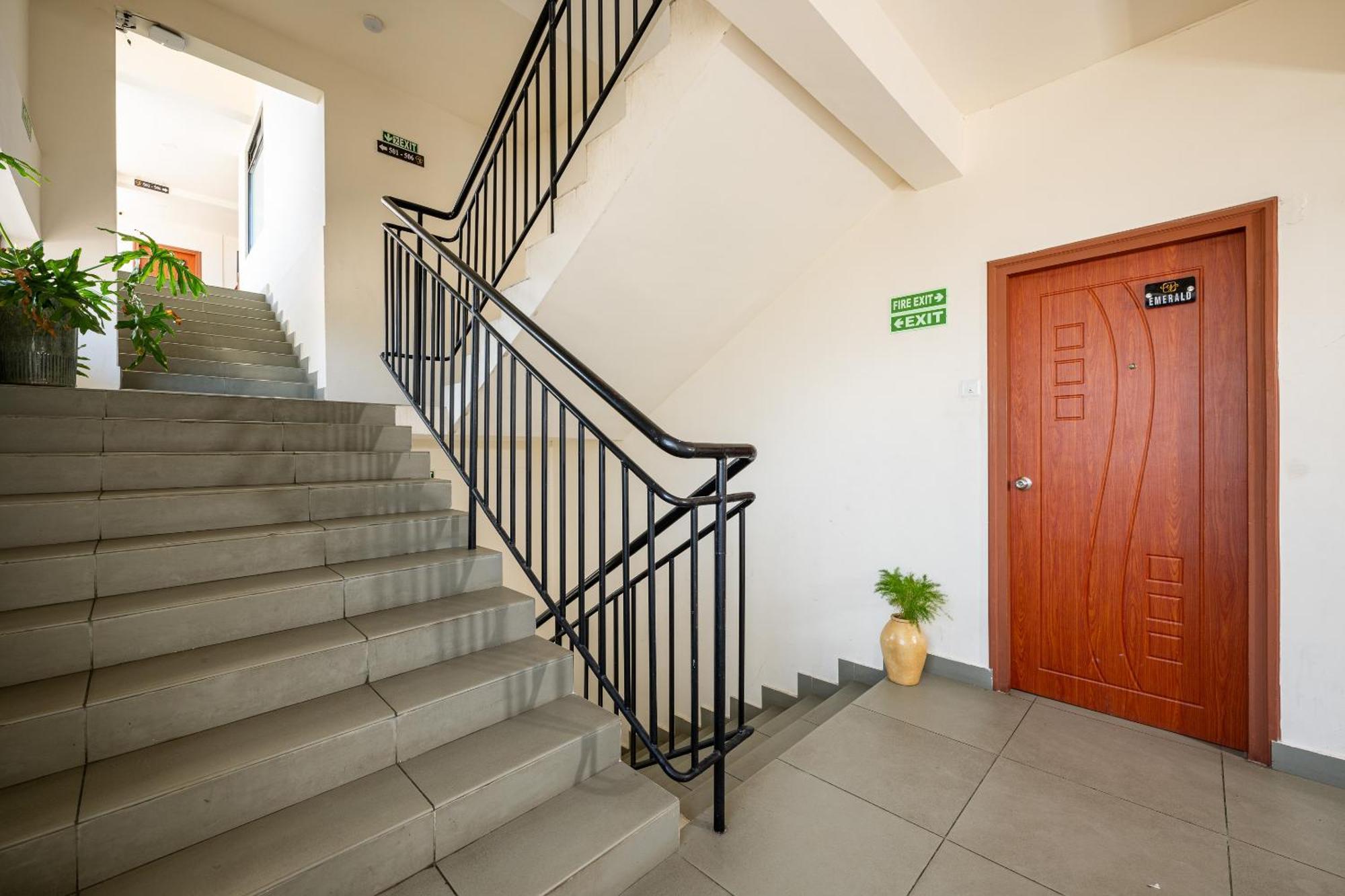 Cj Grande By Jesway Hotels & Resorts Kochi Ngoại thất bức ảnh