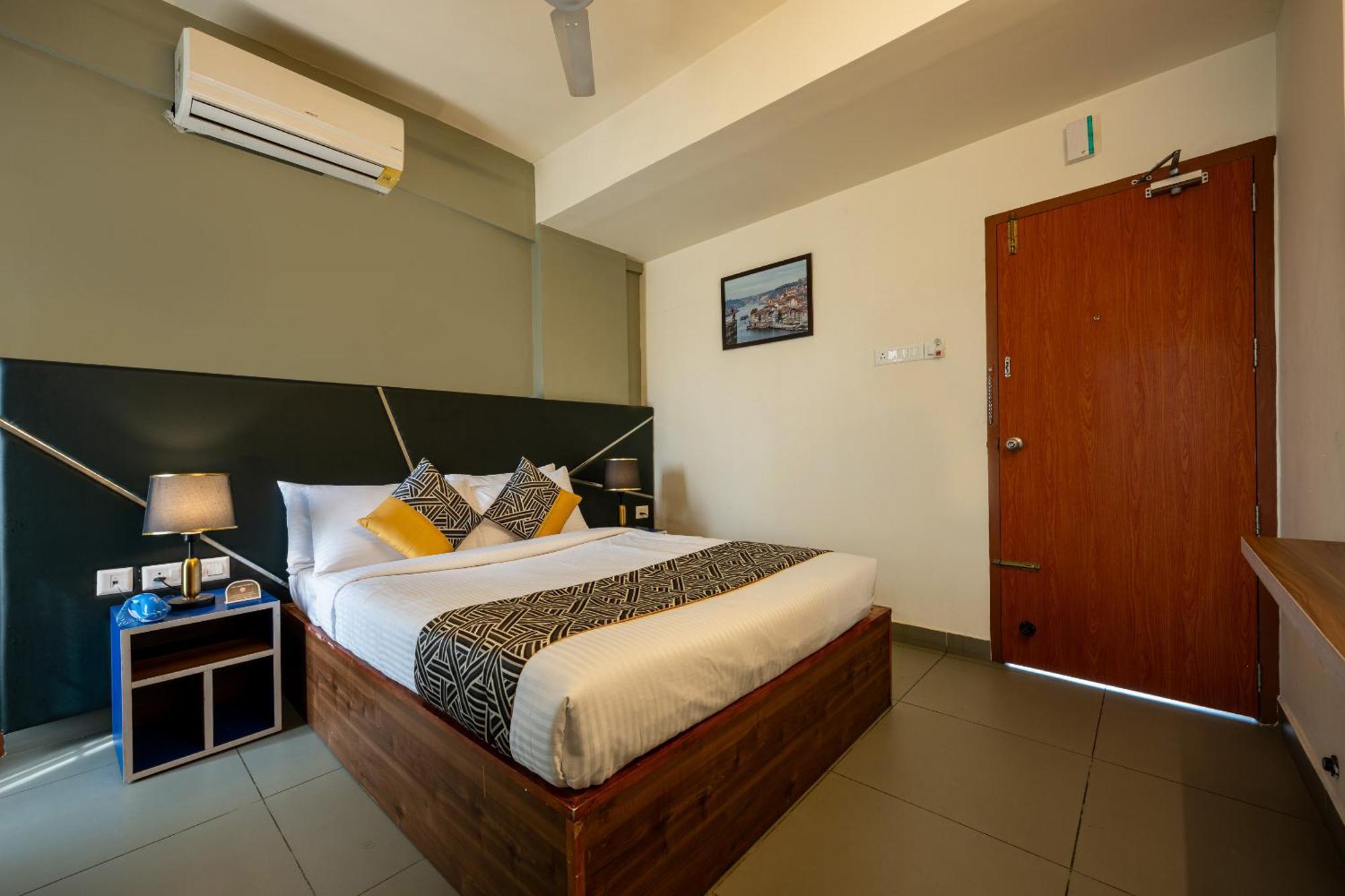 Cj Grande By Jesway Hotels & Resorts Kochi Ngoại thất bức ảnh
